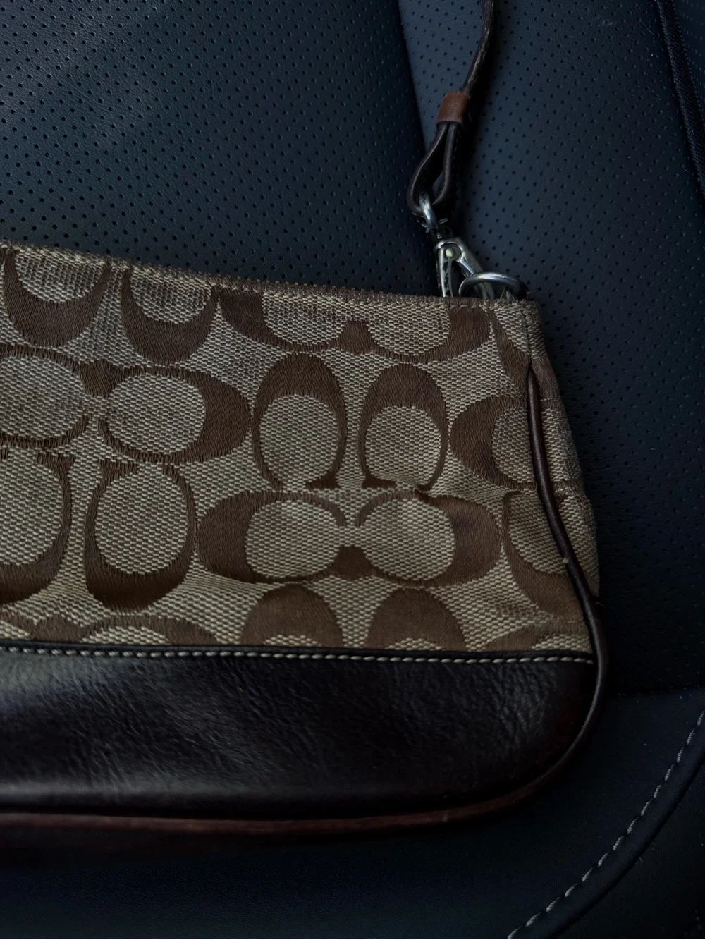 Vintage Coach Brown Signature Soho Mini Baguette Shoulder Bag - Picture 13 of 14